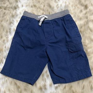 Boys pull on cargo shorts size 7